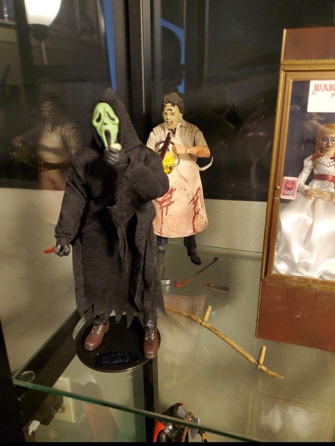 NECA Ultimate Ghost Face - Vitrin görseli